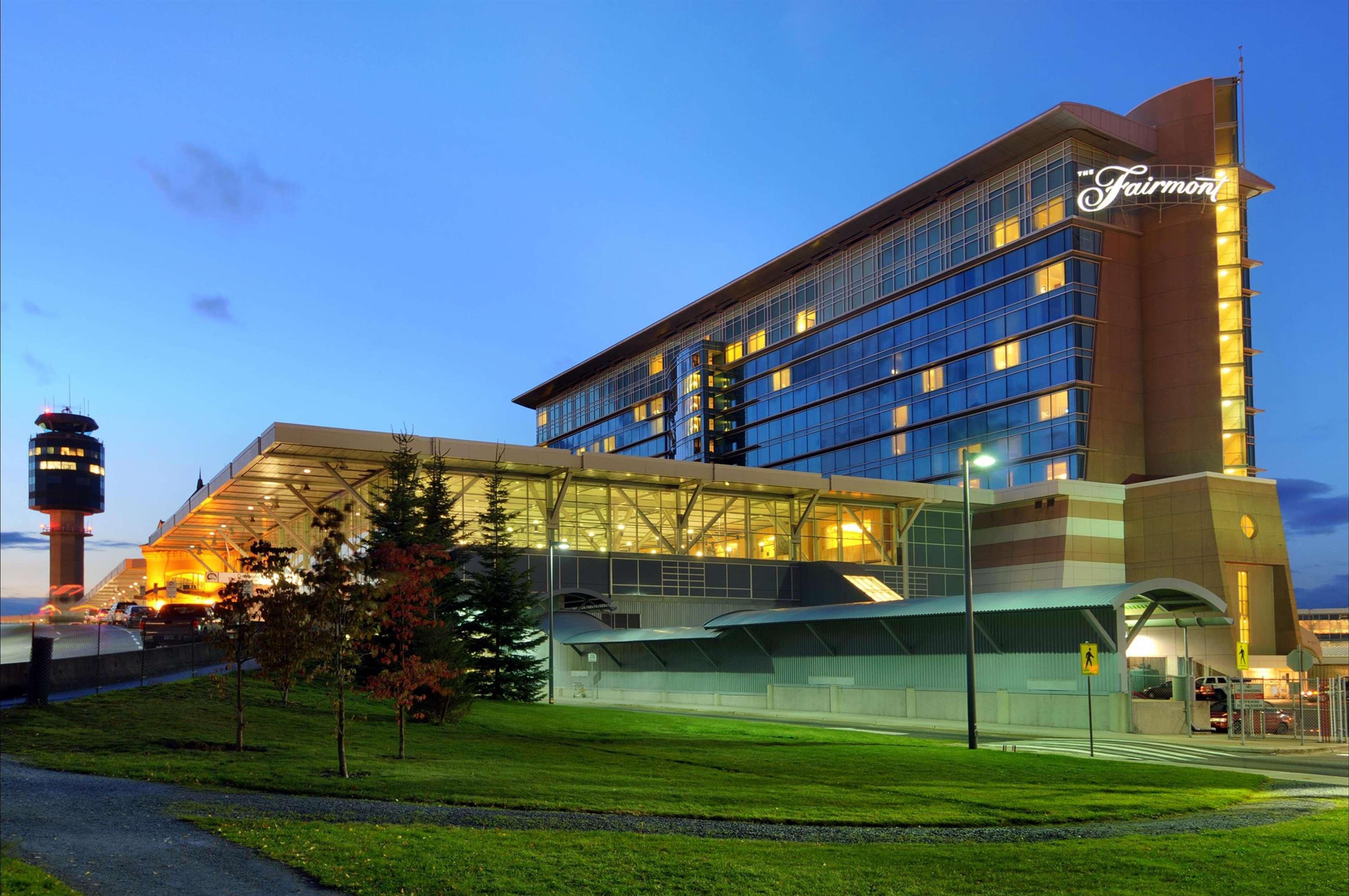 Fairmont Vancouver Airport In-Terminal Hotel Richmond Ngoại thất bức ảnh The Ottawa Marriott
