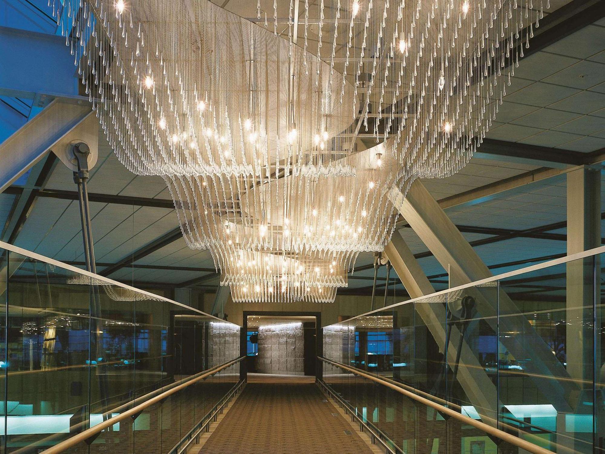 Fairmont Vancouver Airport In-Terminal Hotel Richmond Ngoại thất bức ảnh The interior of the new terminal